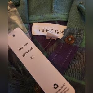 Cropped lightweight button-up shirt